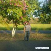 Chatear con angelanpie de Turrúcares