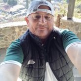 Enrrigutierez chico divorciado en Palin