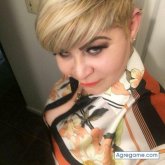 larene chica soltera en Lawrence