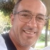 Operador. Busco ligar. Una quedada una