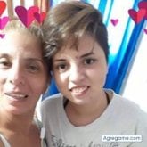 Mujeres solteras en San Cayetano
