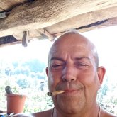 Busco ligar. Buena personalidad