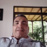 Ingeniero civil. Busco pareja. Amigos