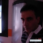 Encuentra Hombres solteros en Camarena
