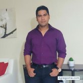 Encuentra Hombres solteros en Lakeland