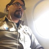 Busco ligar. Alguna Amiga para pasarla