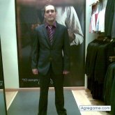 pipirrana chico soltero en Sevilla