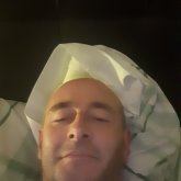 Bombero. Busco una chica guapa y