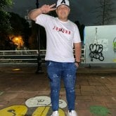 Busco chica para divertirnos pasear. Me