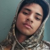 Estudiante. Busco chatear. La verdad no