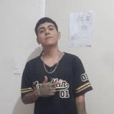 Busco conocer gente. Soy chaparro de