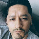 Comunicólogo. Busco ligar. Busco