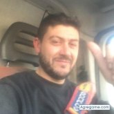 Encuentra Hombres solteros en Alzira
