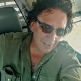 Busco pareja. Amorosa amable prudente