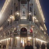 Estudiante. Ligar, citas , lo que surja.