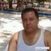 Trabajo en empresa estatal soy docente.