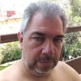 Cadete en empresa textil. Busco pareja.