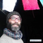 Encuentra Hombres solteros en La jonquera
