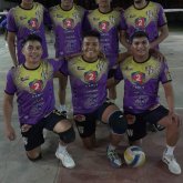 Futbol. Busco pareja. Mujer. No se.