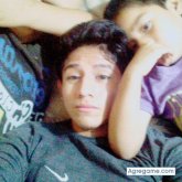 Memologan chico soltero en Comas