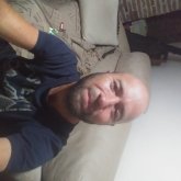 Pintor. Salí hace deporte hacer vuelos