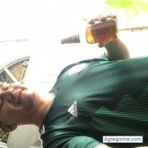 DennyDen chico soltero en Lynwood