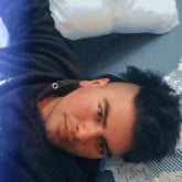 Soy skater y me gusta la música.