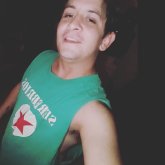 Busco: MujeresMe defino: Buen muchachoMe gusta: Comeerr