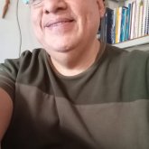 Administrativo. Busco ligar. Conocer una