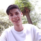 Alguien para hablar y conocernos.