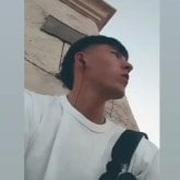 Ando buscando una mujer. Soltero, mido