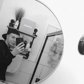 Conocer nuevas personas. Alegre y