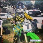 Chatear con Yhilber de Puerto Quijarro