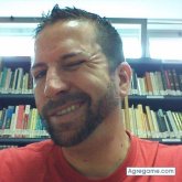 Baricadero chico soltero en Albatera