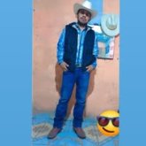 Trabajo. Busco chatear. Busco mujeres