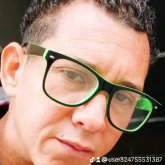 Busco mujeres para citas y lo que sea,