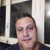 Cocinero. Que sea amable y divertida.