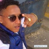 Chatear con elrompe9121 de Cancino Adentro