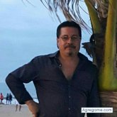 1710492735 chico soltero en Quito