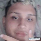 Busco ligar. Busco novia o amigas.