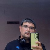 Conocer gente o lo que surja. Soy una