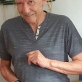 Comerciante. Busco conocer gente. Una