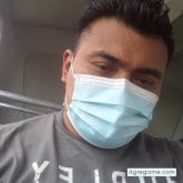 Busco pareja. Chicas. Un poco serio pero