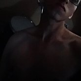 Busco ligar. Mujeres de cualquier edad.