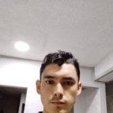 De todo un poco menos cansada. Soltero