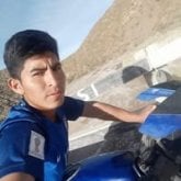 Operador. Mujer a serías o discuesta.