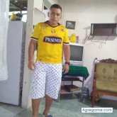 Encuentra Hombres solteros en Chongón
