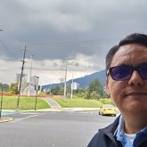 Profesor de universidad. Busco