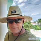 Rythumdrum chico soltero en Rio Piedras