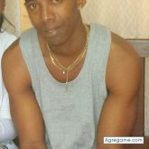 RDrake chico soltero en Arroyo Naranjo